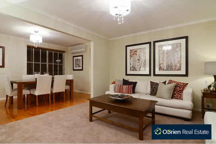 Second view of Homely house listing, 7 Amelia Close, Beaconsfield VIC 3807