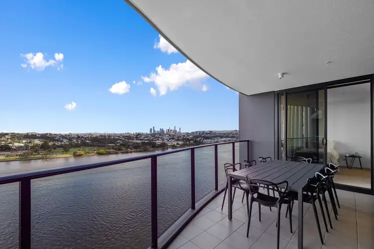 11303/7 Wharf Street, Hamilton QLD 4007