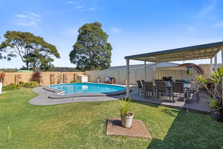 41 Regal Way