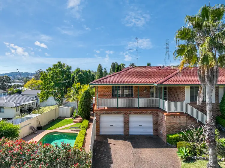 Second view of Homely house listing, 3 Stephanie Close, Macquarie Hills NSW 2285