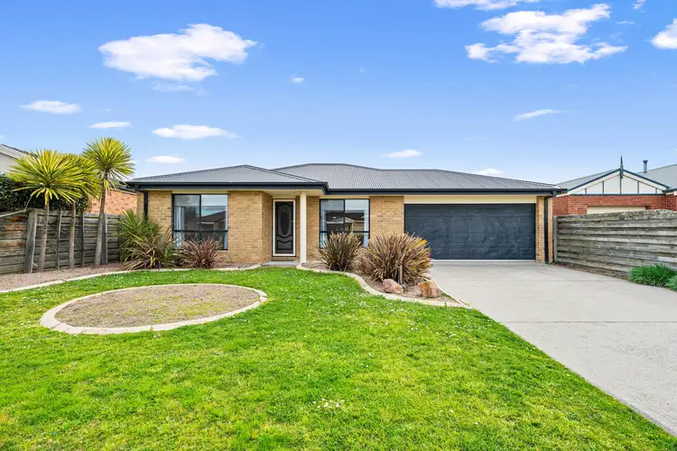 13 Giles Place, Traralgon VIC 3844