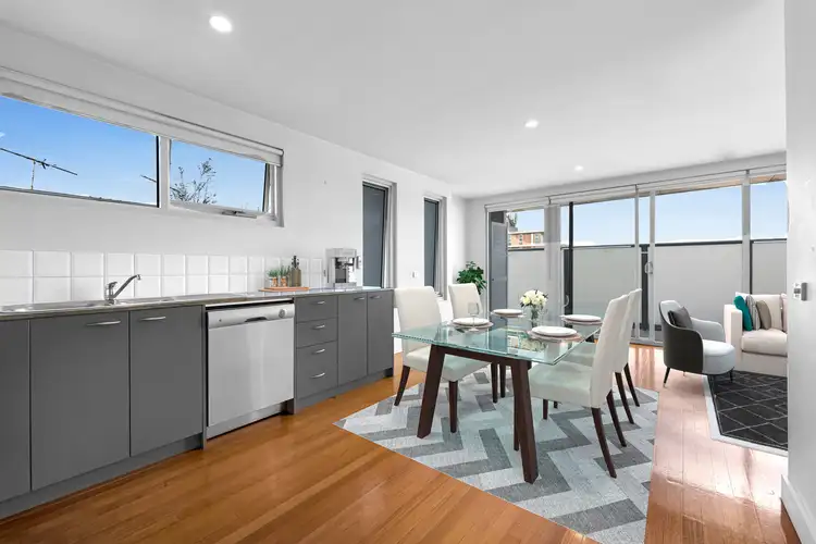 Third view of Homely apartment listing, 7/5 Vautier Street, Elwood VIC 3184