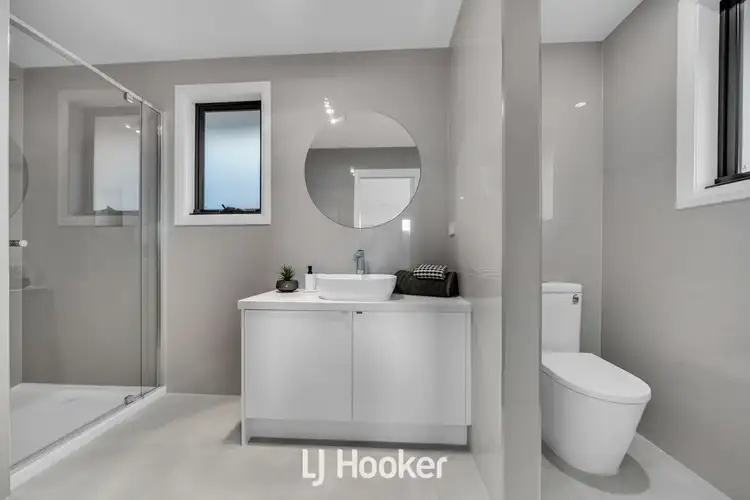 Sixth view of Homely house listing, 10 Robjant Street, Hampton Park VIC 3976
