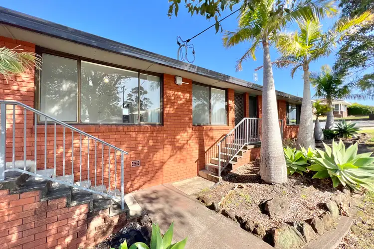 2/68 Yellagong Street, West Wollongong NSW 2500