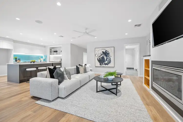 Second view of Homely house listing, 5 Marianna Place, Wantirna South VIC 3152