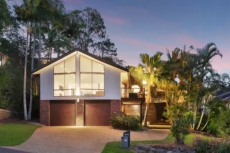 19 Swanbourne Way, Elanora QLD 4221