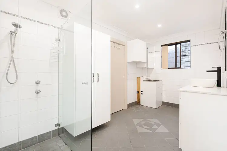 Fourth view of Homely apartment listing, 1/174 Allambie Road, Allambie Heights NSW 2100