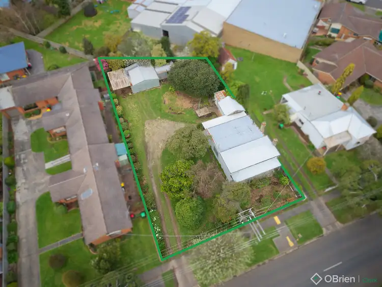 Second view of Homely house listing, 6 Hopetoun Road, Drouin VIC 3818