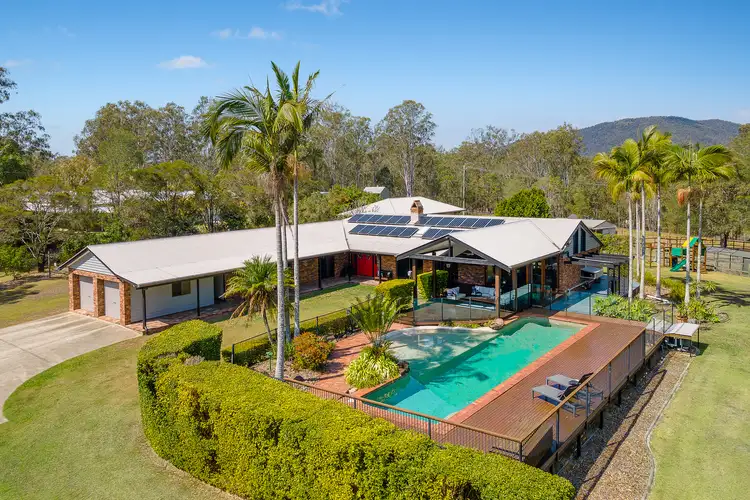 7 Valray Place, Samford Valley QLD 4520