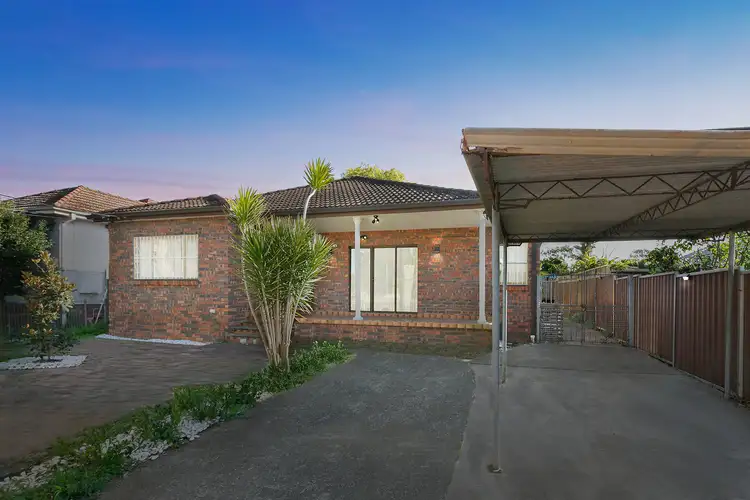 8 Norman Street, Condell Park NSW 2200