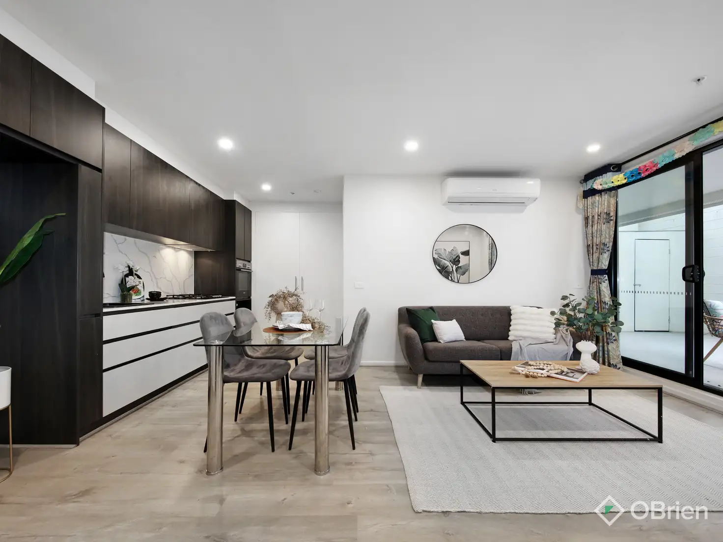 Main view of Homely apartment listing, 3/93 Warrigal Road, Hughesdale VIC 3166