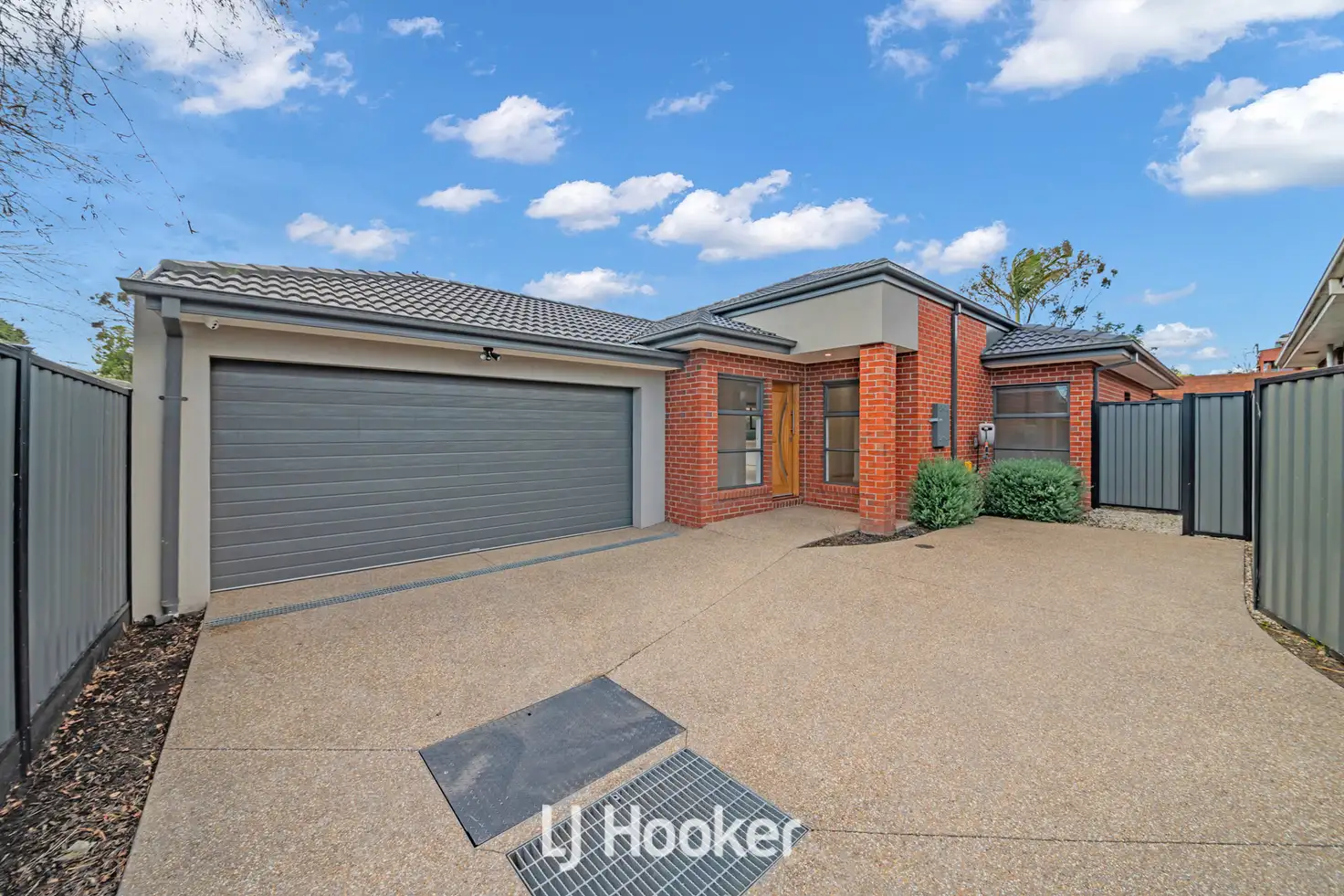 Main view of Homely unit listing, 10A Eumemmerring Drive, Eumemmerring VIC 3177