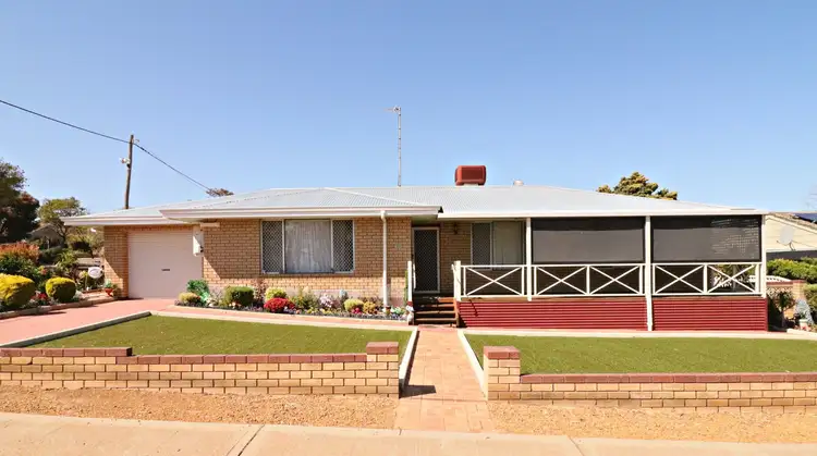 43 Quinlan Street, Wongan Hills WA 6603