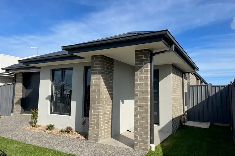 19 Jules Street, St Leonards VIC 3223