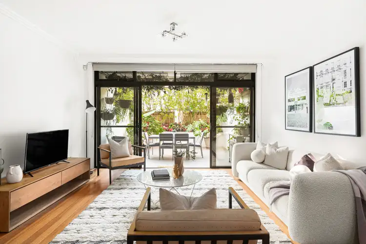 2/2A Pyrmont Bridge Road, Camperdown NSW 2050