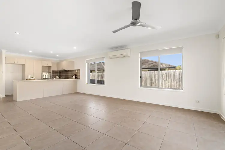 Sixth view of Homely house listing, 44 Wyndham Circuit, Holmview QLD 4207