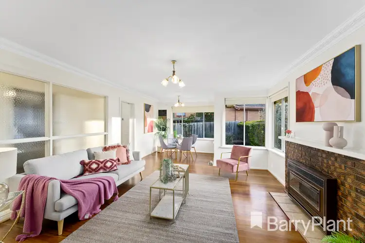 Second view of Homely house listing, 6 Boorlee Court, Bundoora VIC 3083