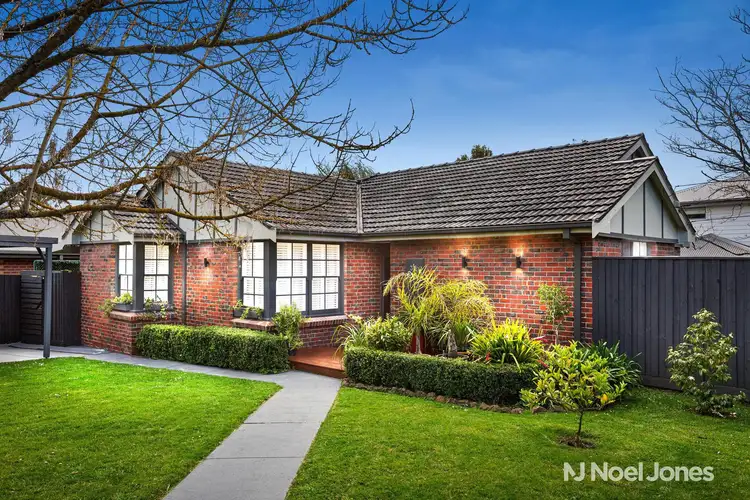37 Blazey Road, Croydon South VIC 3136