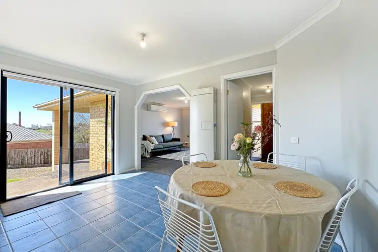 Fifth view of Homely house listing, 14 Bell Park Close, Warragul VIC 3820