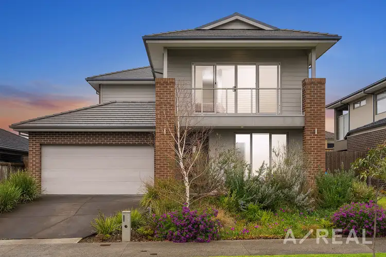 157 Mountainview Boulevard, Cranbourne North VIC 3977