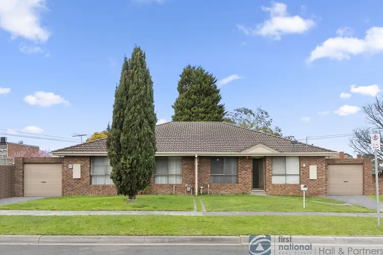 1 & 2/7 Vera Court, Dandenong North VIC 3175