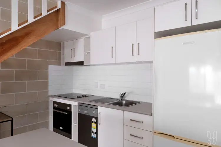 Fourth view of Homely unit listing, 6/5-7 Birdwood Avenue, Yeppoon QLD 4703
