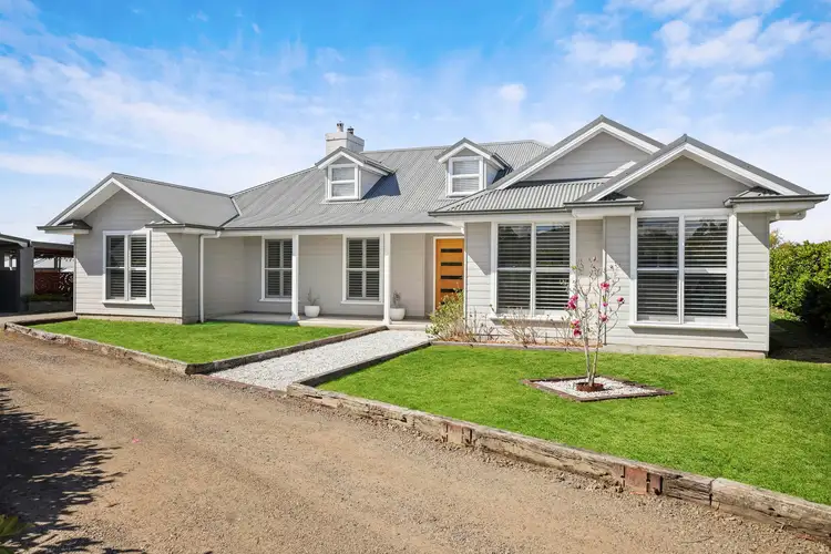 4 Station Street, Balmoral NSW 2571