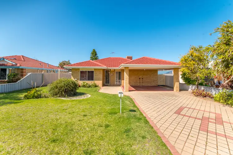 65 Hawker Street, Safety Bay WA 6169