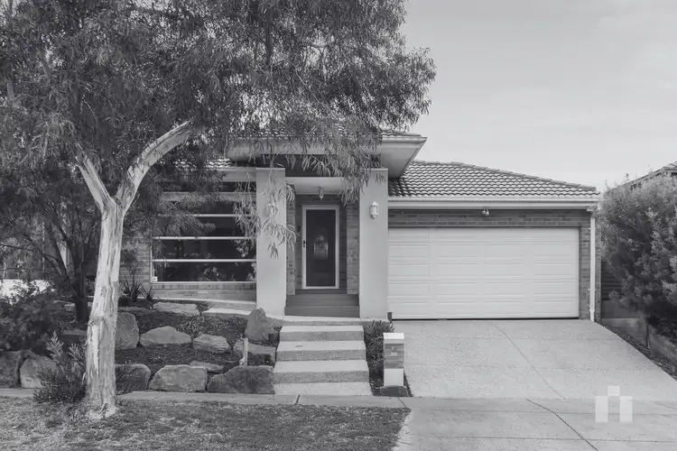 10 Bear Crescent, Doreen VIC 3754