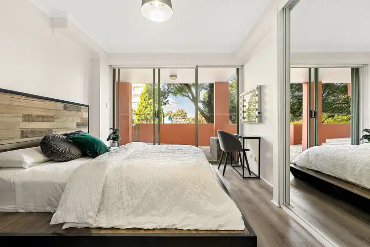Fifth view of Homely apartment listing, 4/25-27 Kiora Road, Miranda NSW 2228