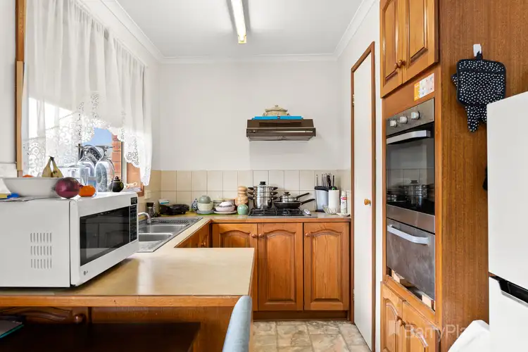 Sixth view of Homely unit listing, 2/87 Old Princes Highway, Beaconsfield VIC 3807