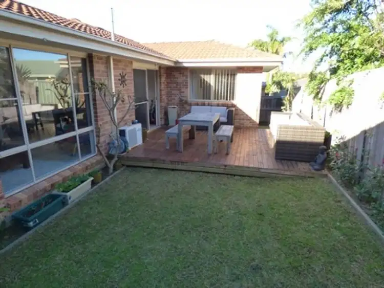 Second view of Homely house listing, 2/5 Aurora Place, Bateau Bay NSW 2261