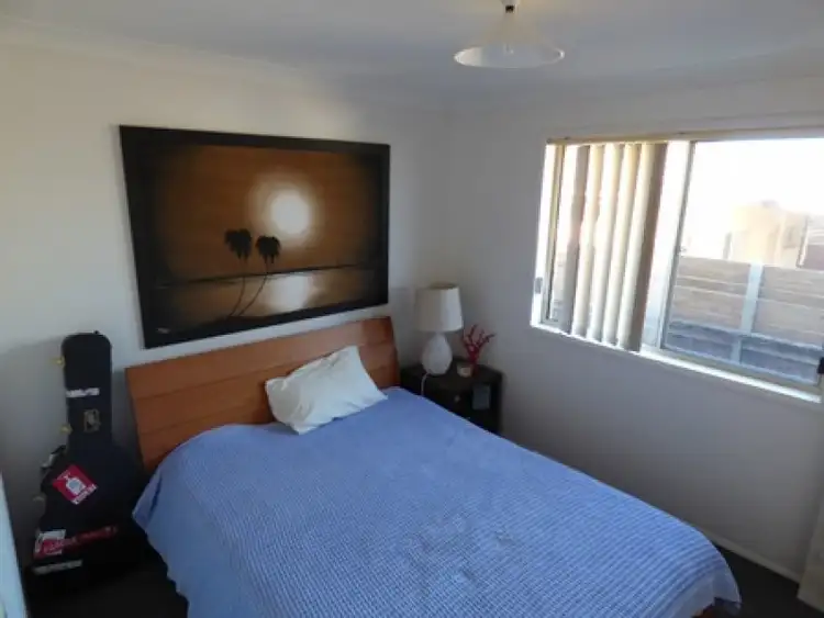 Fifth view of Homely house listing, 2/5 Aurora Place, Bateau Bay NSW 2261