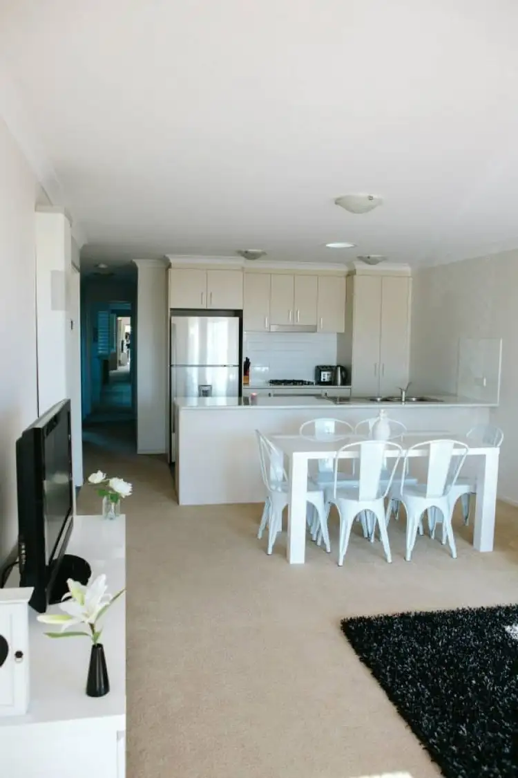 Fifth view of Homely house listing, 10 Sisely Street, Macgregor ACT 2615