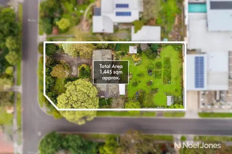 7 Akarana Road, Chirnside Park VIC 3116