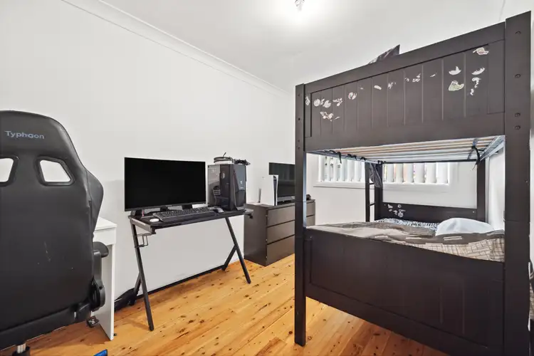 Sixth view of Homely house listing, 22 Kooloona Crescent, Bradbury NSW 2560