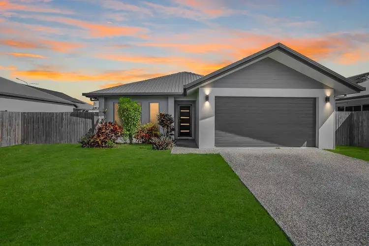100 Flagstone Terrace, Smithfield QLD 4878