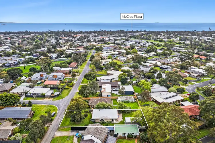 33 Wattle Road, Mccrae VIC 3938