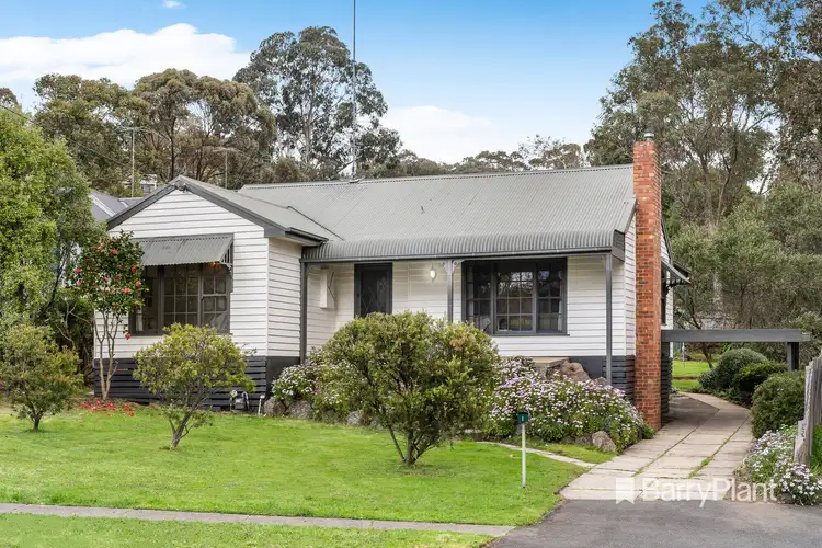Main view of Homely house listing, 8 Anzac Avenue, Hurstbridge VIC 3099