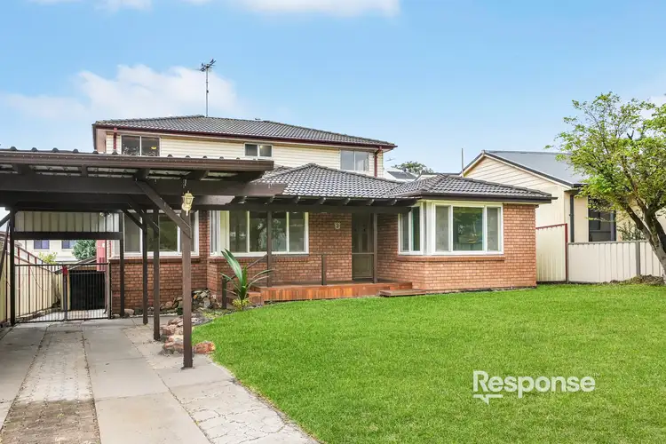3 Royal Place, St Clair NSW 2759