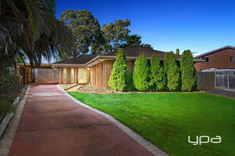 5 Lumea Place, Melton West VIC 3337