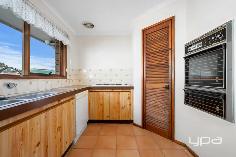 Fifth view of Homely house listing, 5 Lumea Place, Melton West VIC 3337