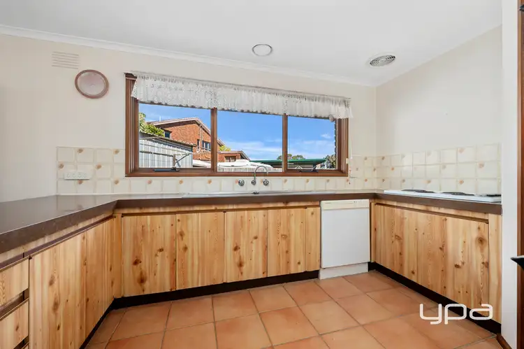 Sixth view of Homely house listing, 5 Lumea Place, Melton West VIC 3337