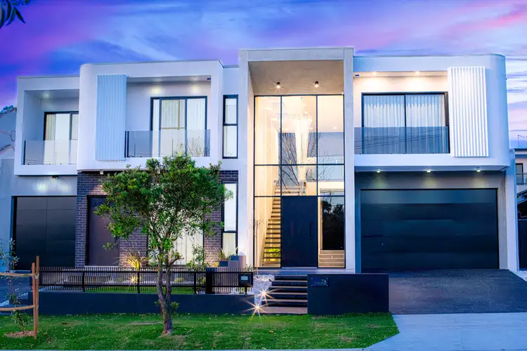 74 Burns Road, Picnic Point NSW 2213