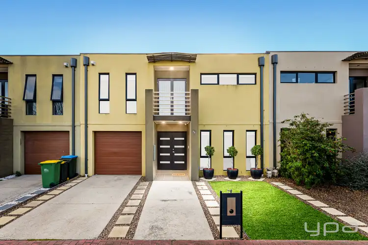 19 Hyde Park Terrace, Point Cook VIC 3030