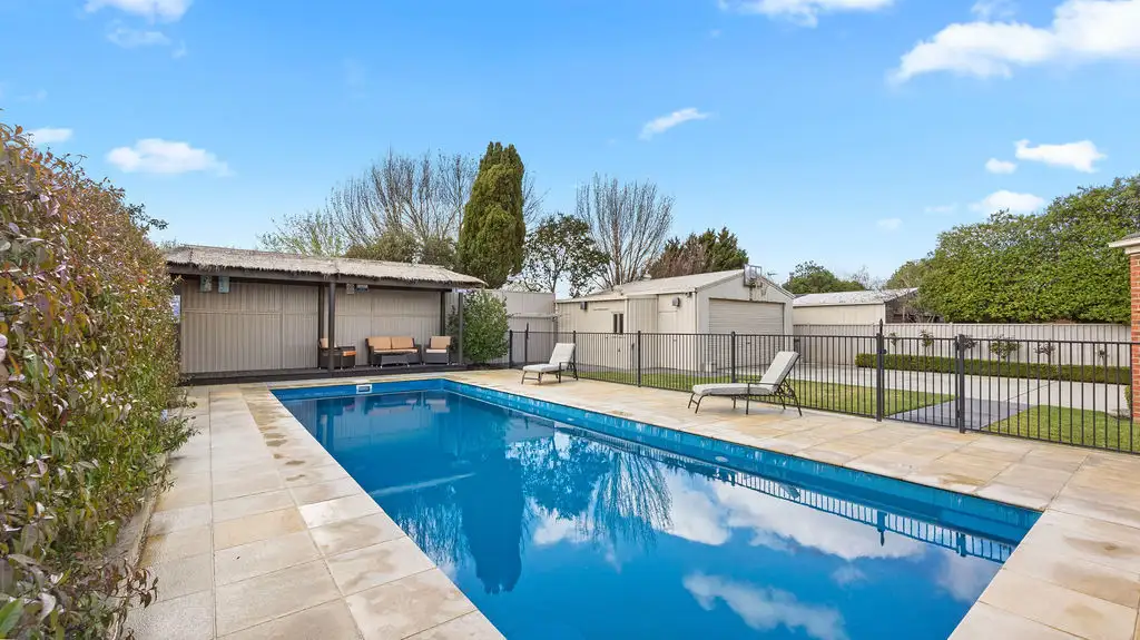 Main view of Homely house listing, 1 Lesley Court, Alfredton VIC 3350