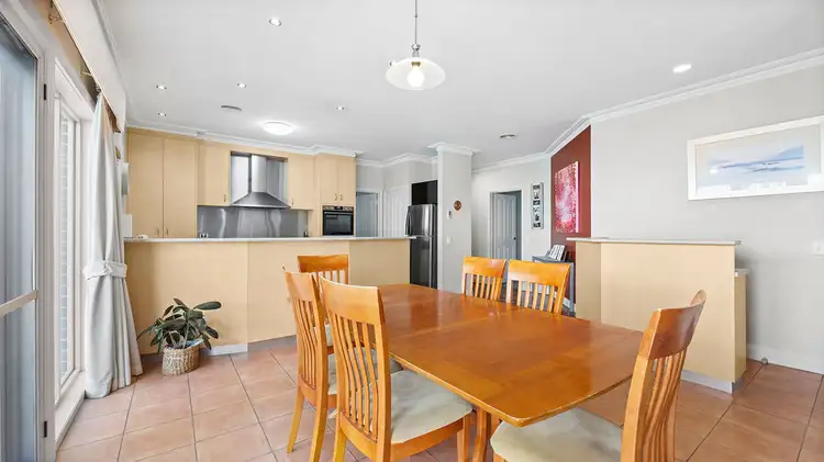 Sixth view of Homely house listing, 1 Lesley Court, Alfredton VIC 3350