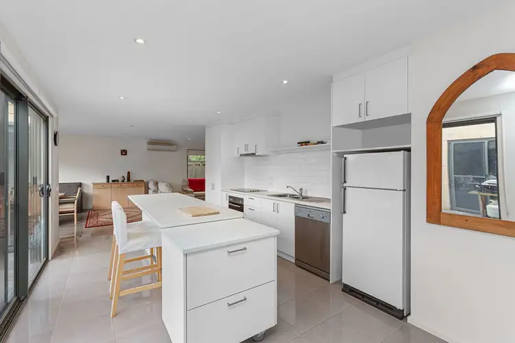 Main view of Homely unit listing, 3/5 Pengilley Avenue, Apollo Bay VIC 3233