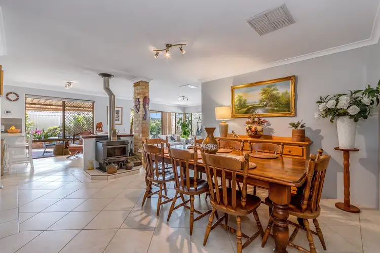 Seventh view of Homely house listing, 10 Mulga Place, Thornlie WA 6108