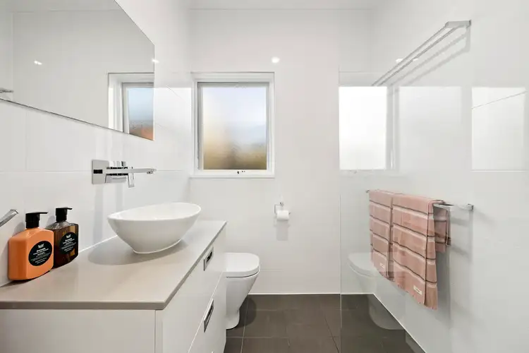 Fourth view of Homely unit listing, 2/18 East Terrace, Kensington Gardens SA 5068